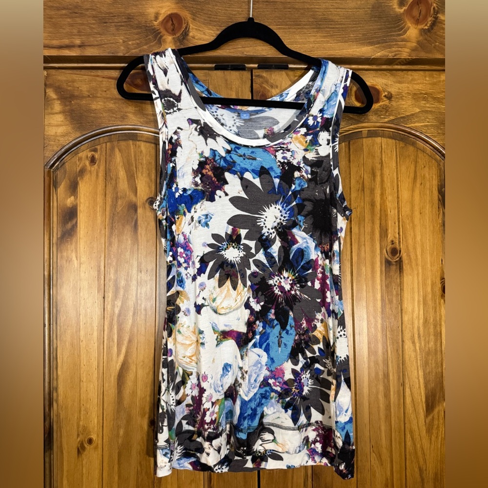 Simply Vera Vera Wang Floral Tank Top - Black, Blue, White